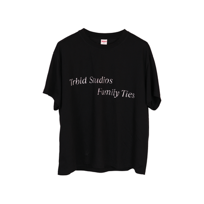 FAMILY TIES TEE